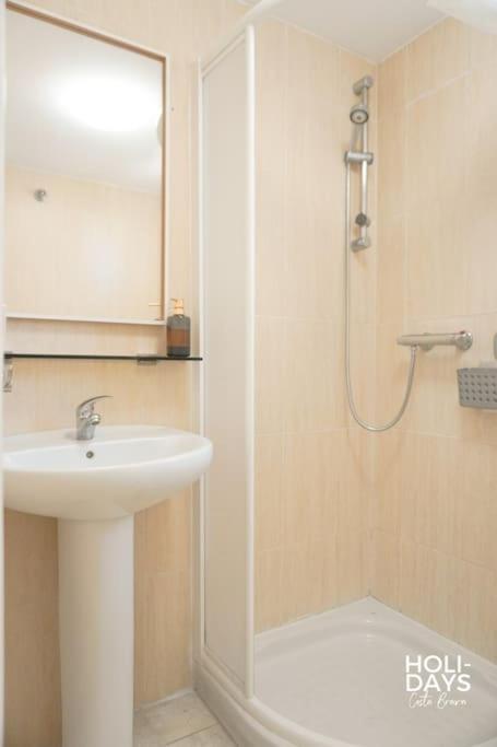 Apartamento Marina Dreams Ρόζες Εξωτερικό φωτογραφία