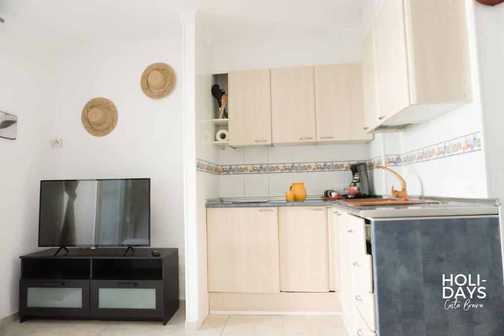 Apartamento Marina Dreams Ρόζες Εξωτερικό φωτογραφία