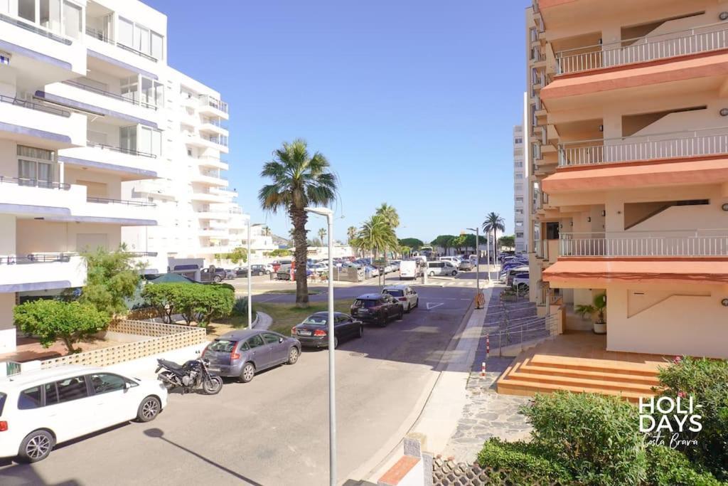 Apartamento Marina Dreams Ρόζες Εξωτερικό φωτογραφία